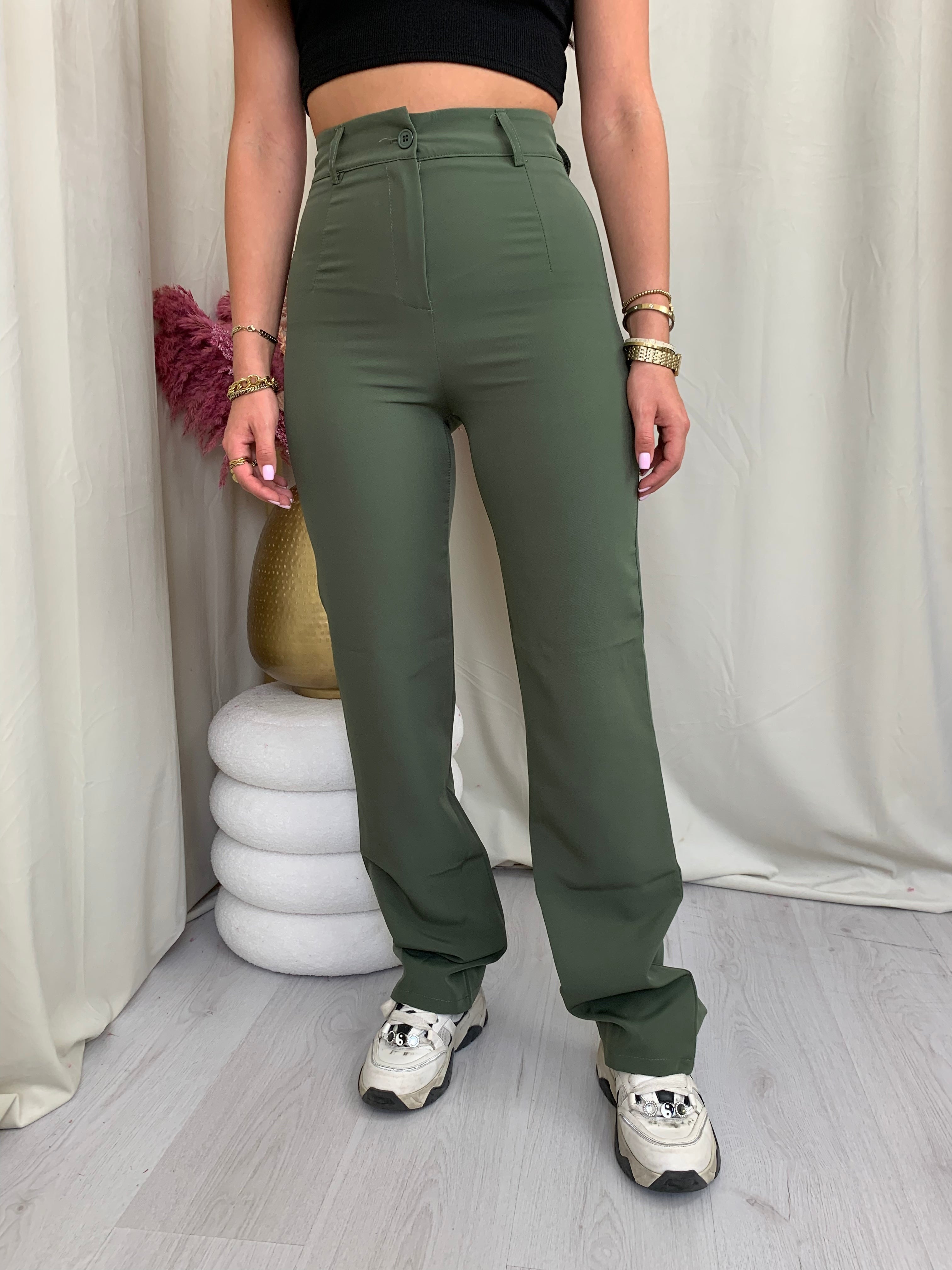 Højtaljede Bukser | Sort | Slim Fit & Komfortabel