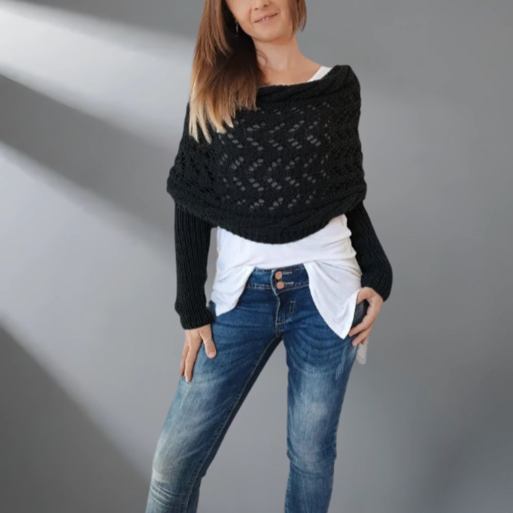 Striktrøje med Hulmønster | Bred Skulderdrapering | Afslappet Elegance