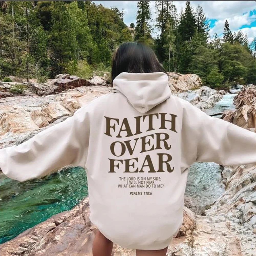 Motiverende Hættetrøje "Faith Over Fear" | Bomuldsblanding | Inspirerende & Komfortabel