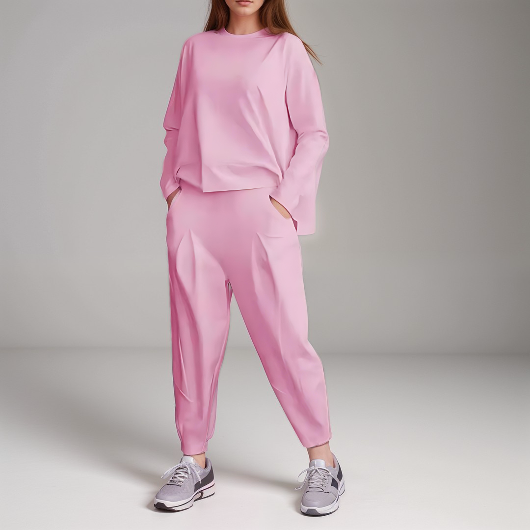 Afslappet Sæt | Oversize Bluse | Taperede Bukser