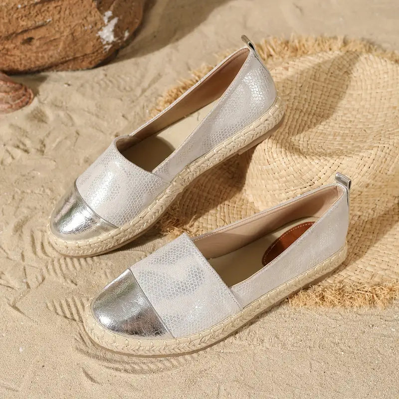 Espadrilles med Skinnende Tåkappe | Vævet Sål | Sommerlig og Elegant