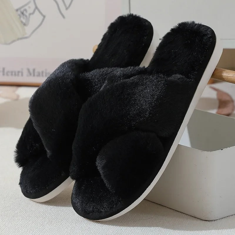 Krydsede Plys Hjemmesko | Plys & Skum | Bløde, Varme & Komfortable